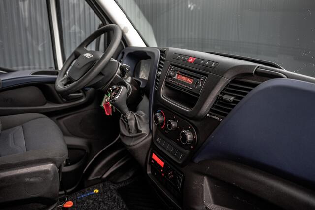 Iveco 40C18 3.0L 180PK | Camperkandidaat | 1ste Eigenaar | Automaat | Euro 6 | Camera | 3.5T Trekgwicht